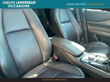 Photo 8 Mazda Cx-30  2.0 e-SKYACTIV-X M-Hybrid 186ch Exclusive BVA 2022