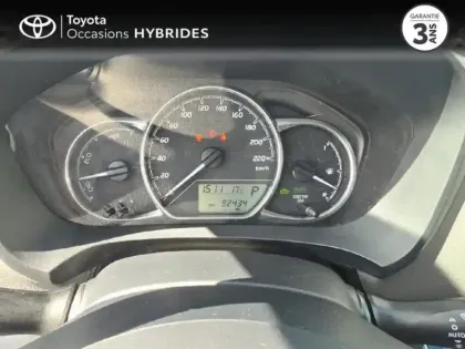 Photo 6 Toyota Yaris  100h France Business 5p RC19