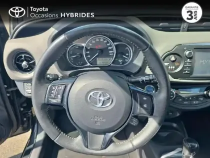 Photo 5 Toyota Yaris  100h France Business 5p RC19