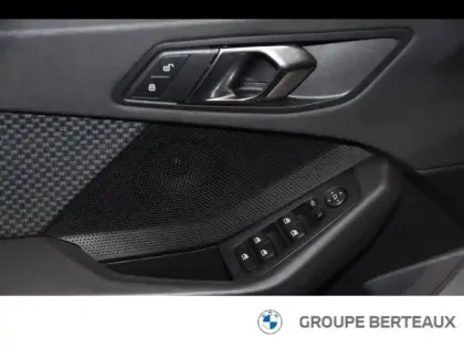 Photo 8 BMW Serie 1 Série 1 116dA 116ch Business Design DKG7
