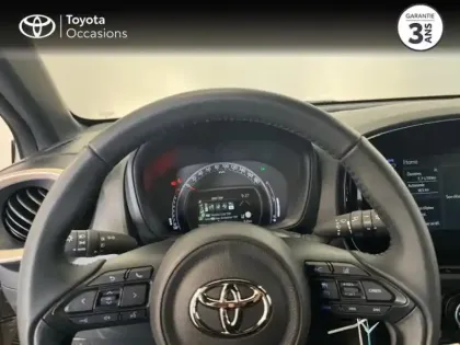 Photo 12 Toyota Aygo  X 1.0 VVT-i 72ch Design S-CVT MY23