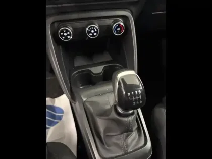 Photo 13 Citroën C3  1.2 Turbo 100ch YOU