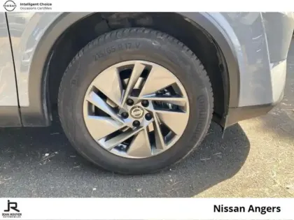 Photo 13 Nissan Qashqai  1.3 Mild Hybrid 140ch Business Edition