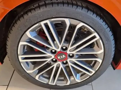 Photo 9 Kia Ceed Pro 1.6 T-GDI 204ch GT DCT7