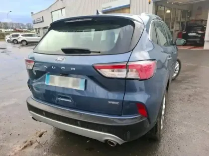 Photo 6 Ford Kuga  2.5 Duratec 190ch FHEV E85 Titanium BVA