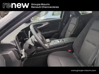 Photo 13 Renault Austral  1.2 E-Tech full hybrid 200ch esprit Alpine - 25