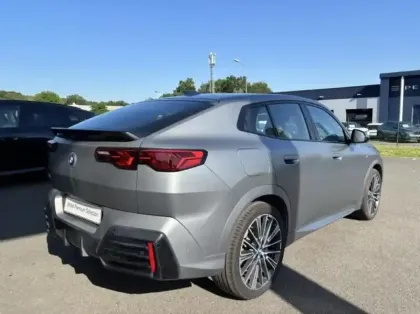 Photo 11 BMW X2  i eDrive20 204ch M Sport