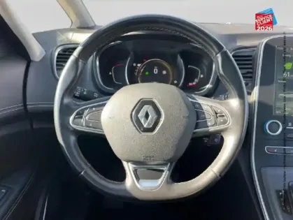 Photo 26 Renault Scenic Grand  1.6 dCi 160ch Energy Initiale Paris EDC