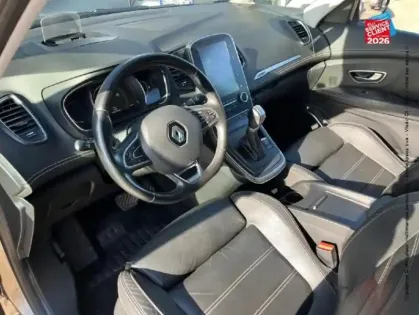 Photo 29 Renault Scenic Grand  1.6 dCi 160ch Energy Initiale Paris EDC