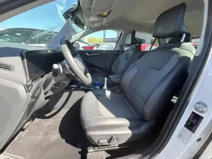 Photo 10 Kia Niro  1.6 GDi 141ch HEV Active DCT6