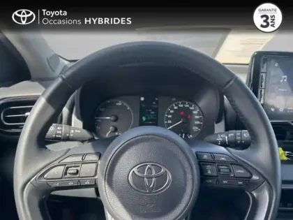 Photo 12 Toyota Yaris  116h Dynamic 5p MC24