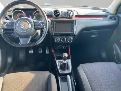 Photo 10 Suzuki Swift  1.4 Boosterjet Hybrid 129ch Sport