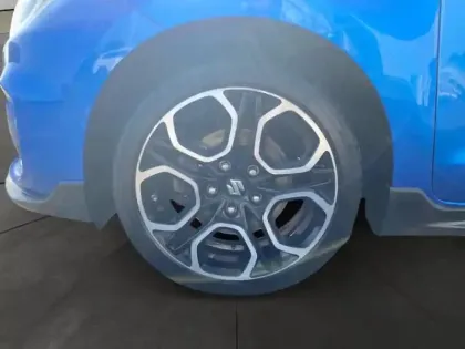 Photo 8 Suzuki Swift  1.4 Boosterjet Hybrid 129ch Sport