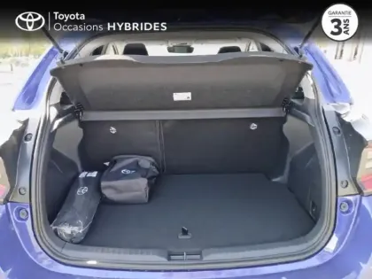 Photo 10 Toyota Yaris  116h Dynamic 5p MY22