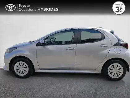 Photo 18 Toyota Yaris  116h Dynamic 5p MY22