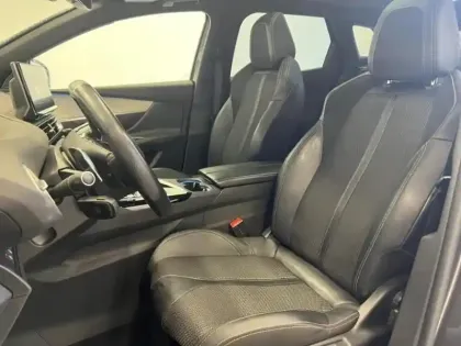 Photo 10 Peugeot 3008  Plug-in Hybrid 225ch Allure Pack e-EAT8