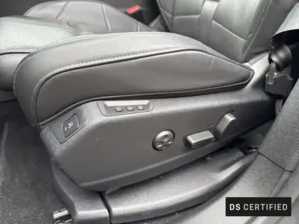 Photo 12 DS DS 7  E-TENSE 4x4 360ch Opera