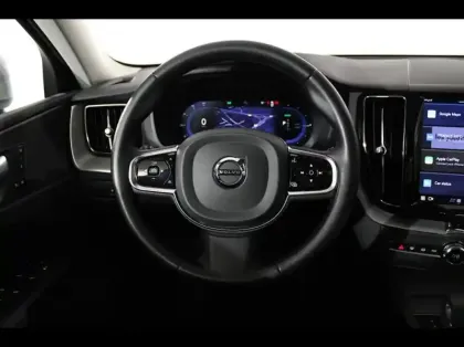 Photo 8 Volvo XC60  T6 Hybride Rechargeable 253 + 145ch Plus Style Chrome Geartronic 8 AWD