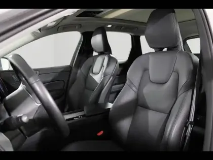 Photo 37 Volvo XC60  T6 Hybride Rechargeable 253 + 145ch Plus Style Chrome Geartronic 8 AWD