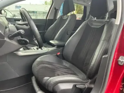 Photo 7 Peugeot 308  SW 1.2 PureTech 130ch Féline S&S EAT6