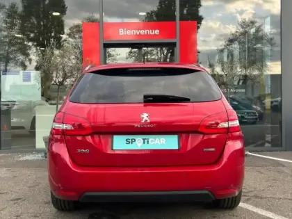 Photo 5 Peugeot 308  SW 1.2 PureTech 130ch Féline S&S EAT6