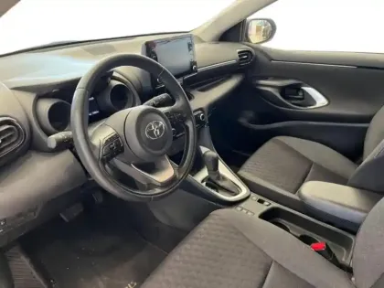 Photo 13 Toyota Yaris  116h Design 5p MY22