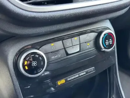 Photo 14 Ford Puma  1.0 Flexifuel 125ch S&S mHEV ST-Line