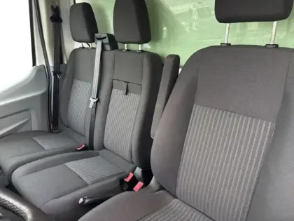 Photo 7 Ford Transit  2T CCb P350 L4 RJ HD 2.0 EcoBlue 170ch Trend