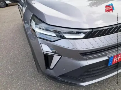 Photo 12 Renault Captur  1.8 E-Tech full hybrid 160ch esprit Alpine - 25