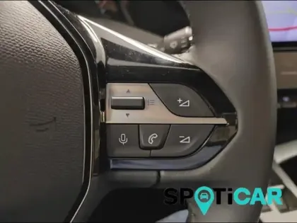 Photo 11 Peugeot 308  1.5 BlueHDi 130ch S&S Allure EAT8