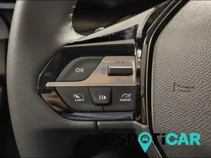 Photo 10 Peugeot 308  1.5 BlueHDi 130ch S&S Allure EAT8