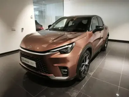 Photo Lexus Lbx Cool