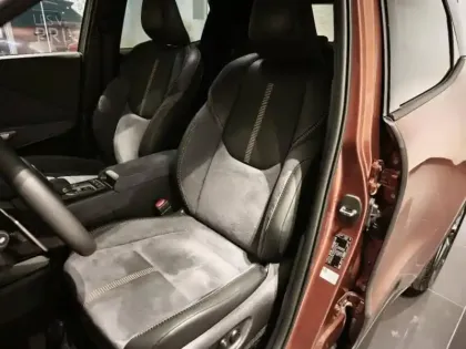 Photo 9 Lexus Lbx  1.5 136ch Cool 2WD