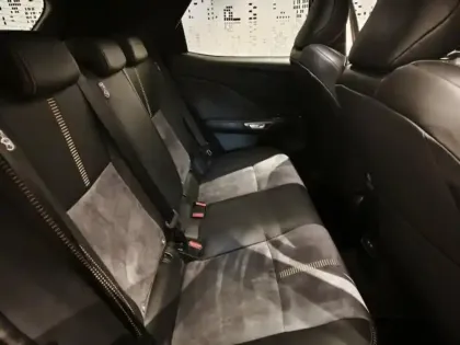 Photo 12 Lexus Lbx  1.5 136ch Cool 2WD