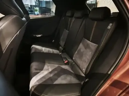 Photo 11 Lexus Lbx  1.5 136ch Cool 2WD