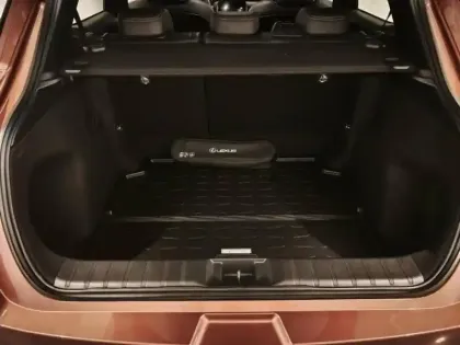 Photo 7 Lexus Lbx  1.5 136ch Cool 2WD