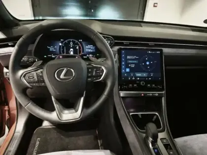 Photo 14 Lexus Lbx  1.5 136ch Cool 2WD