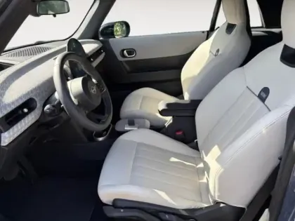 Photo 23 Mini Cooper  Cabrio S 204ch Favoured DKG7