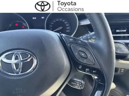 Photo 6 Toyota C-HR  2.0 Hybride 184ch Dynamic Ultimate MY23