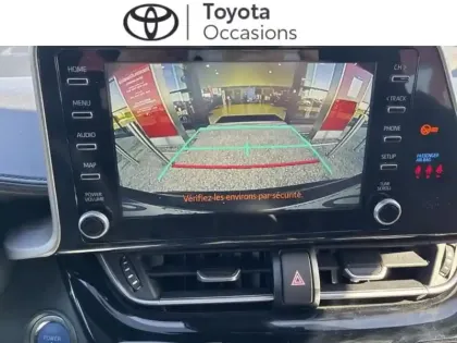Photo 8 Toyota C-HR  2.0 Hybride 184ch Dynamic Ultimate MY23