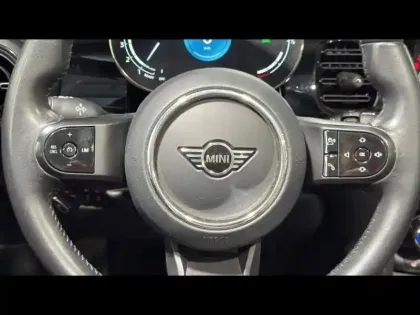 Photo 12 Mini Mini Cabrio Cooper 136ch Edition Premium Plus BVA7