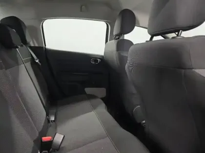 Photo 10 Citroën C3  1.2 PureTech 83ch S&S Shine