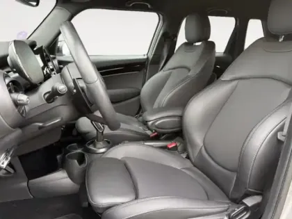 Photo 8 Mini Mini  5 Portes Cooper S 178ch  Edition Premium BVA7