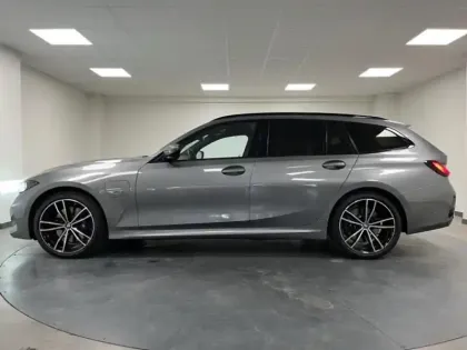 Photo 5 BMW Serie 3 Série 3 Touring 330eA xDrive 292ch M Sport