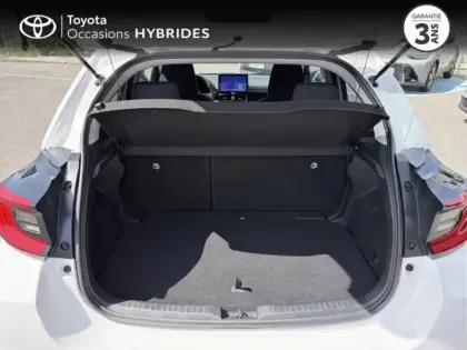 Photo 9 Toyota Yaris  116h Design 5p MC24