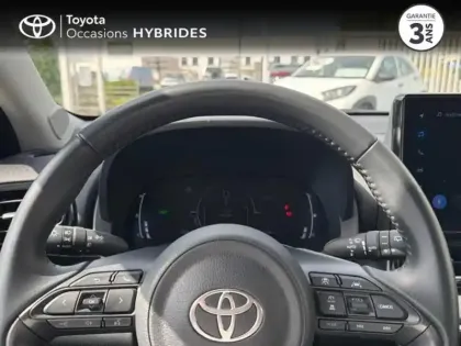 Photo 12 Toyota Yaris  116h Design 5p MC24