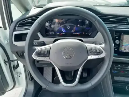 Photo 15 Volkswagen Touran  1.5 TSI EVO 150ch Life Plus 7 places