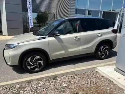 Photo 7 Suzuki Vitara  1.4 Boosterjet Hybrid 110ch Style Auto Allgrip MY25