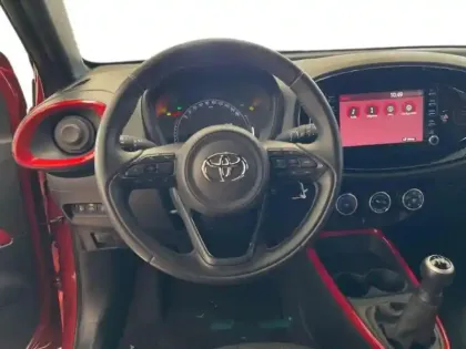 Photo 14 Toyota Aygo  X 1.0 VVT-i 72ch Design MY24