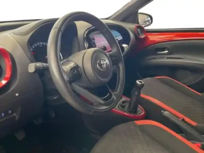 Photo 13 Toyota Aygo  X 1.0 VVT-i 72ch Design MY24